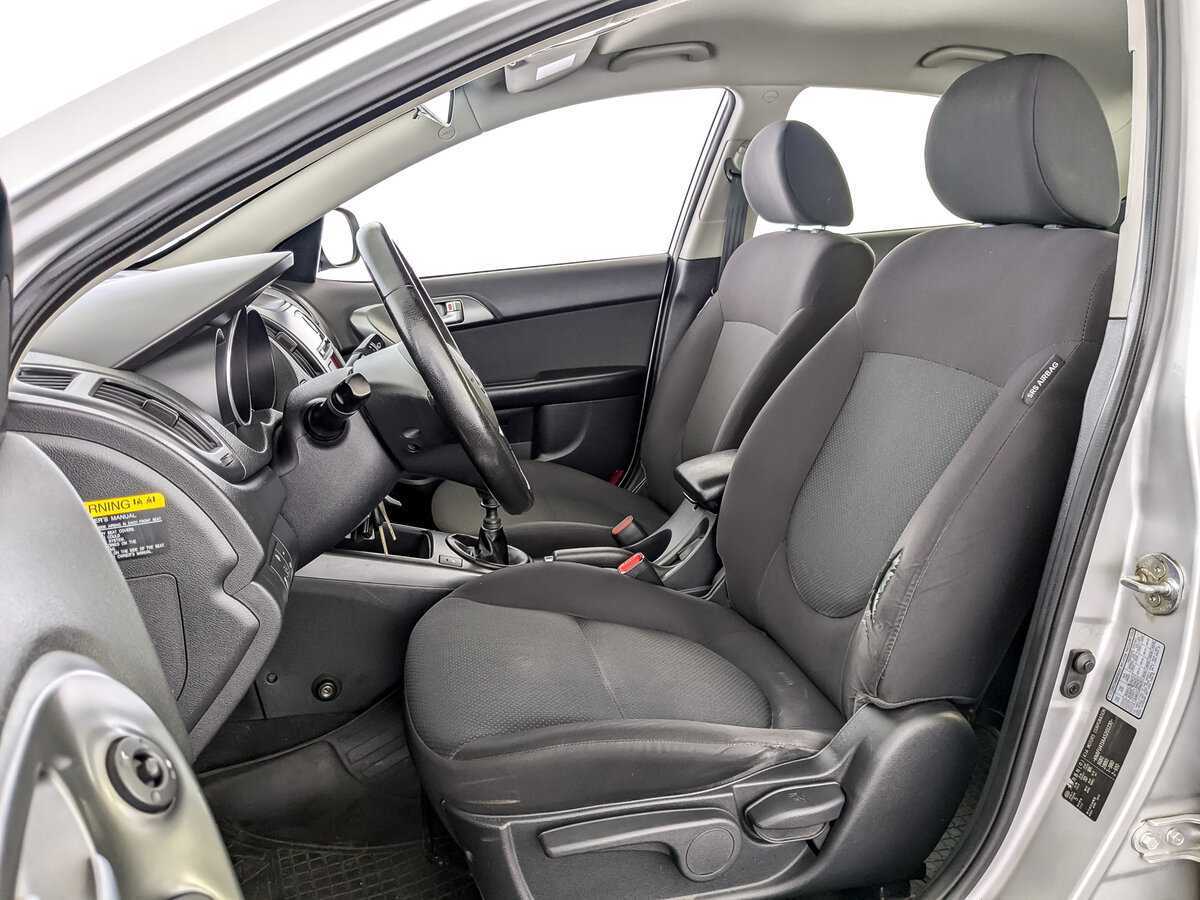 Купить Kia Cerato 5-speed, 2010, 90 787 км, фото №16