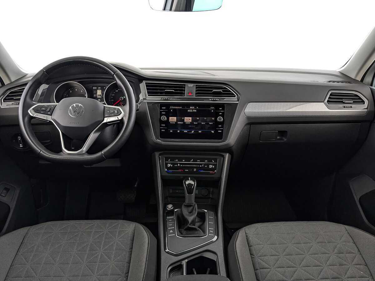 Купить Volkswagen Tiguan, 2021, 48 833 км, фото №10