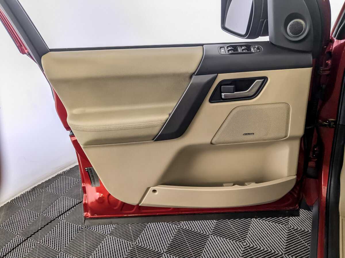 Купить Land Rover Freelander, 2010, 132 281 км, фото №15