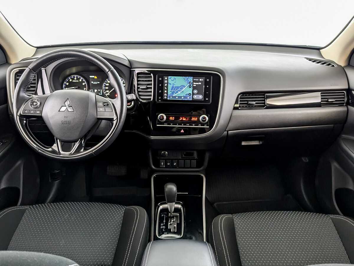 Купить Mitsubishi Outlander, 2021, 70 825 км, фото №12