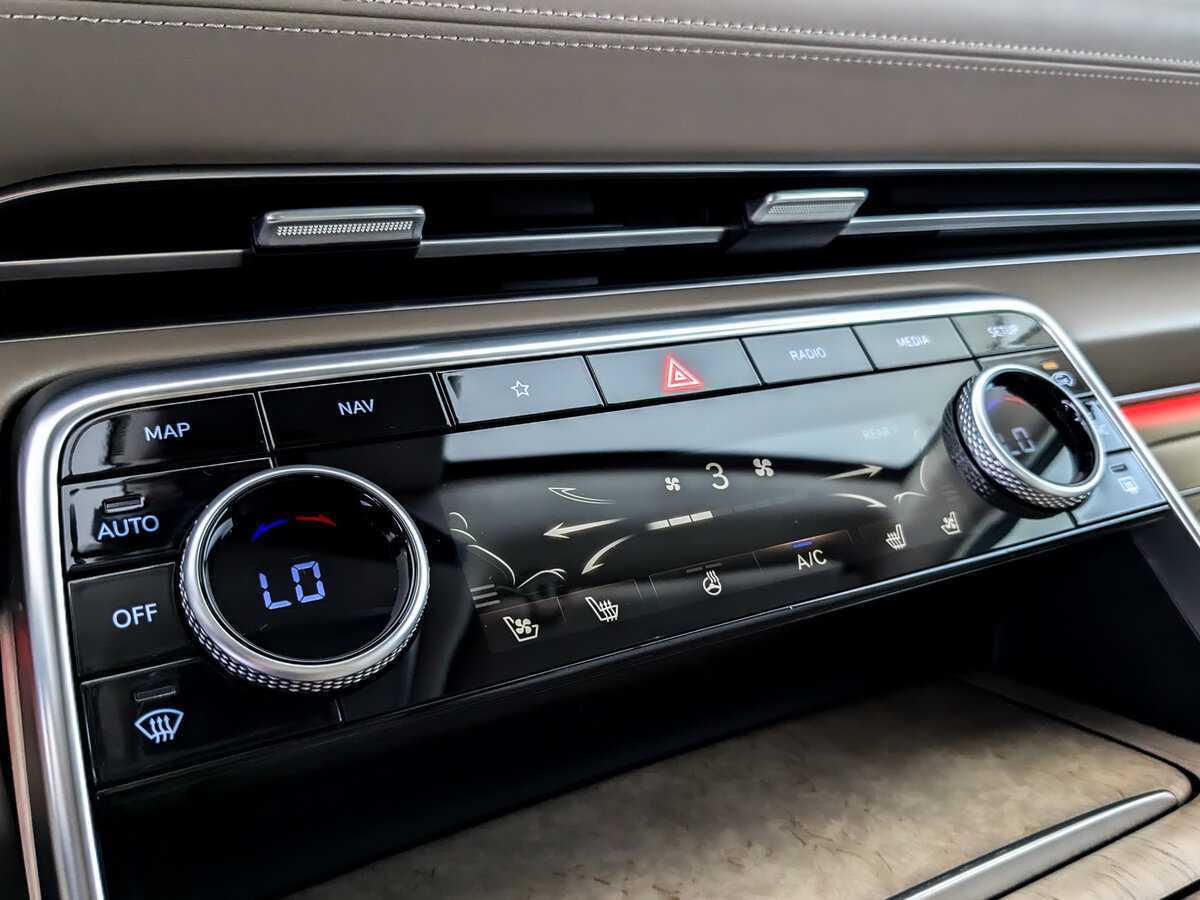 Купить Genesis GV80, 2021, 46 085 км, фото №25