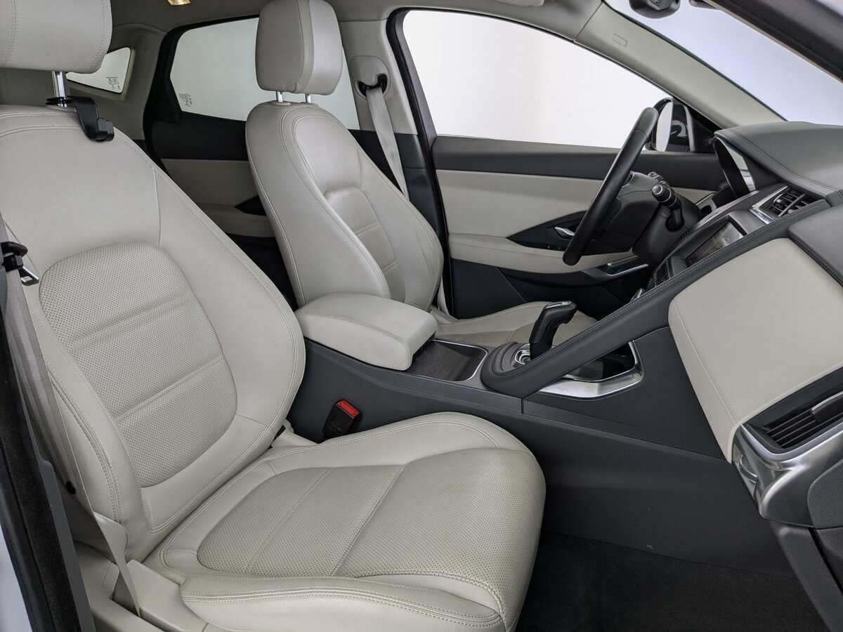 Купить Jaguar E-Pace, 2019, 145 000 км, фото №20