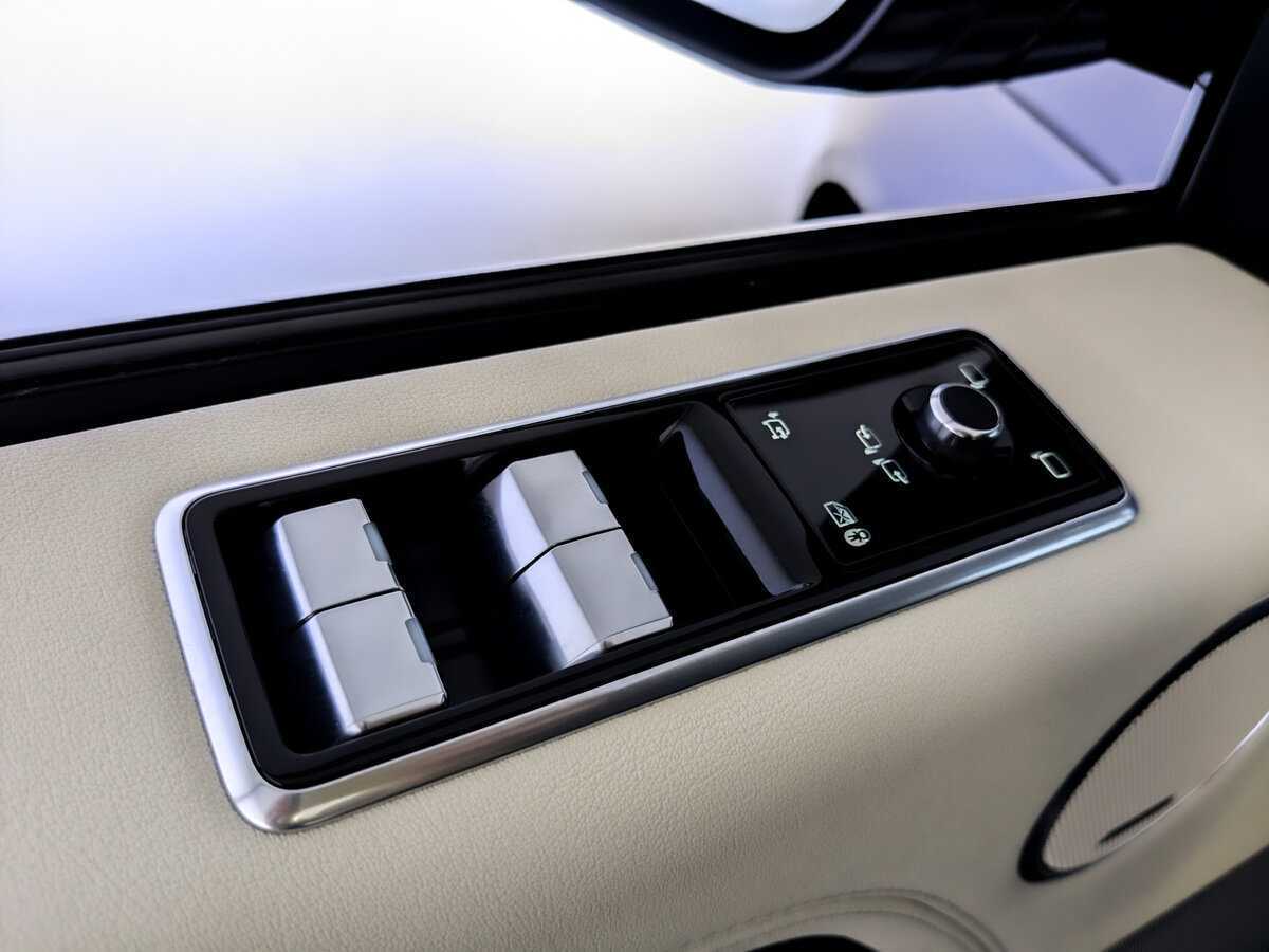 Купить Land Rover Range Rover, 2018, 138 387 км, фото №17