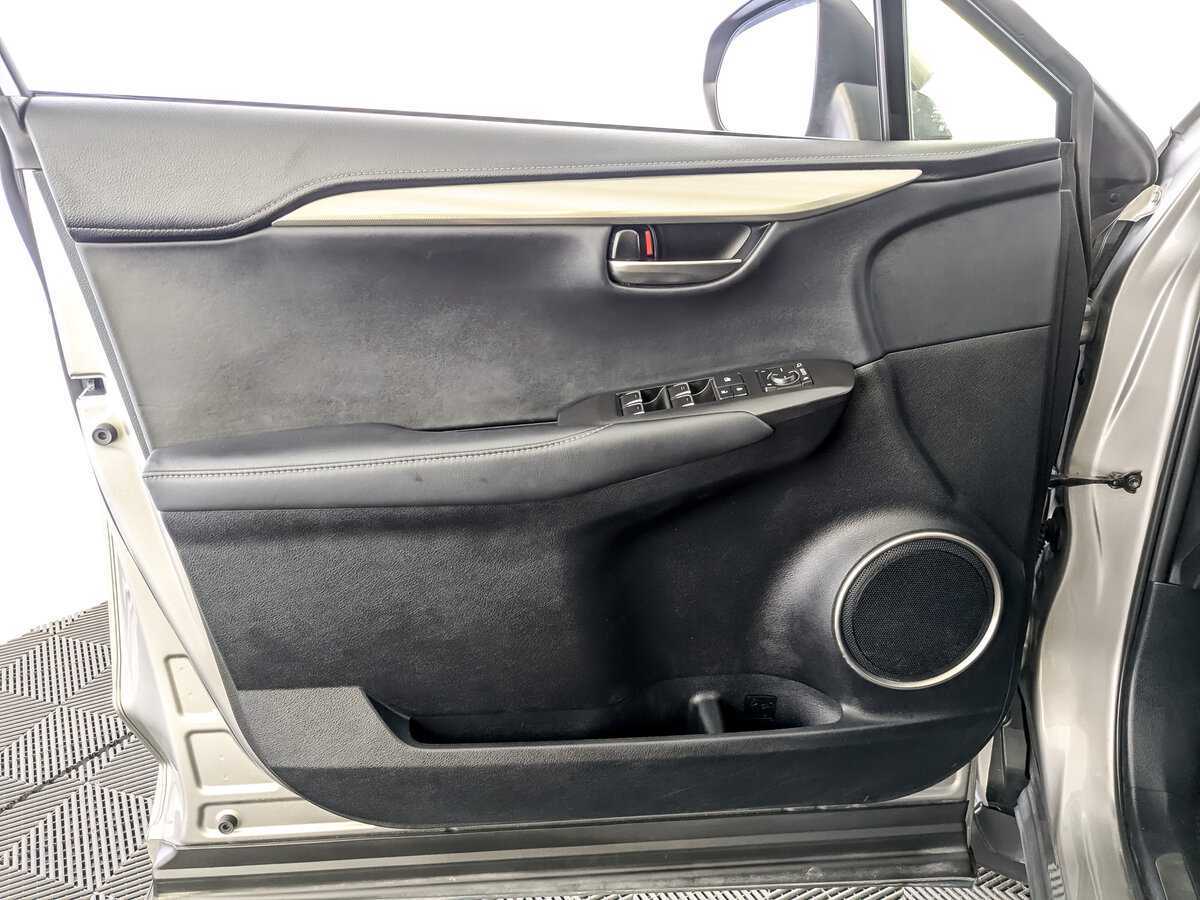 Купить Lexus NX 200, 2019, 90 681 км, фото №15