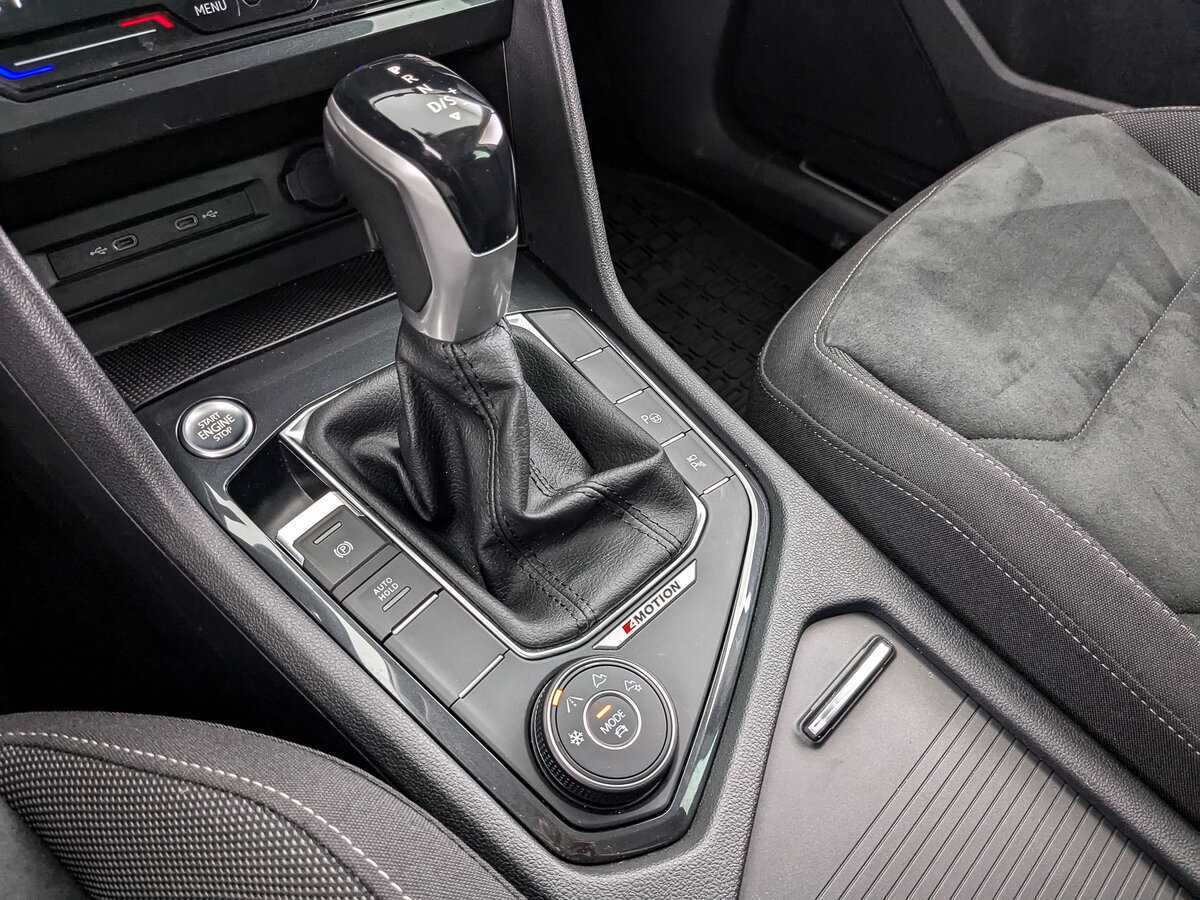Купить Volkswagen Tiguan, 2021, 57 609 км, фото №17
