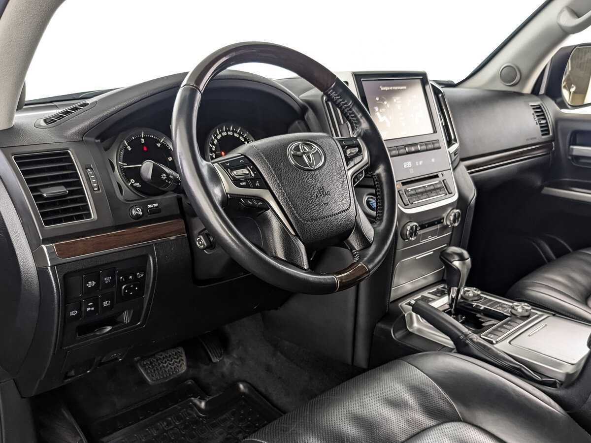 Купить Toyota Land Cruiser, 2017, 168 500 км, фото №11