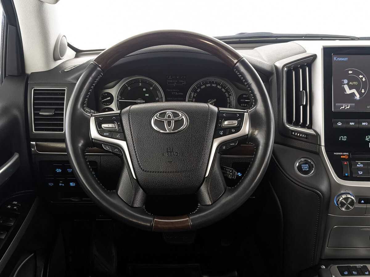 Купить Toyota Land Cruiser, 2017, 168 500 км, фото №18