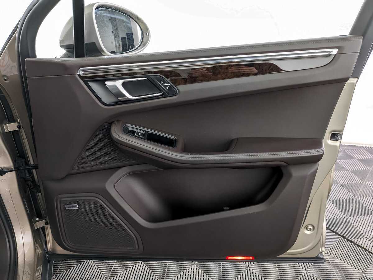 Купить Porsche Macan S, 2015, 99 983 км, фото №21