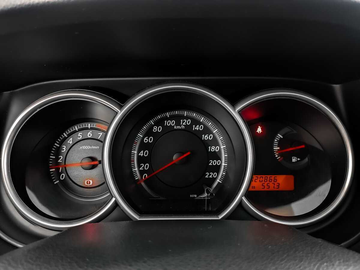 Купить Nissan Tiida, 2011, 120 858 км, фото №12