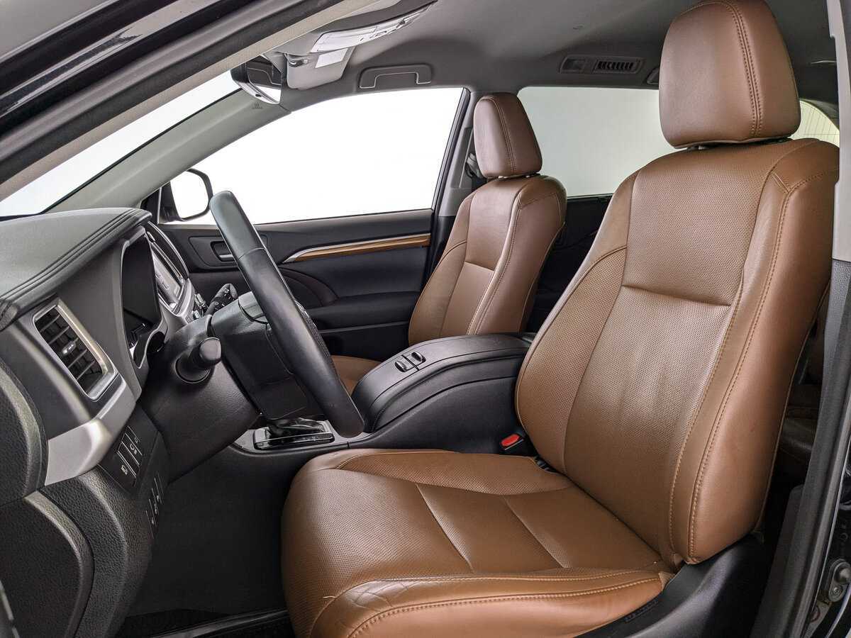 Купить Toyota Highlander, 2017, 88 531 км, фото №16