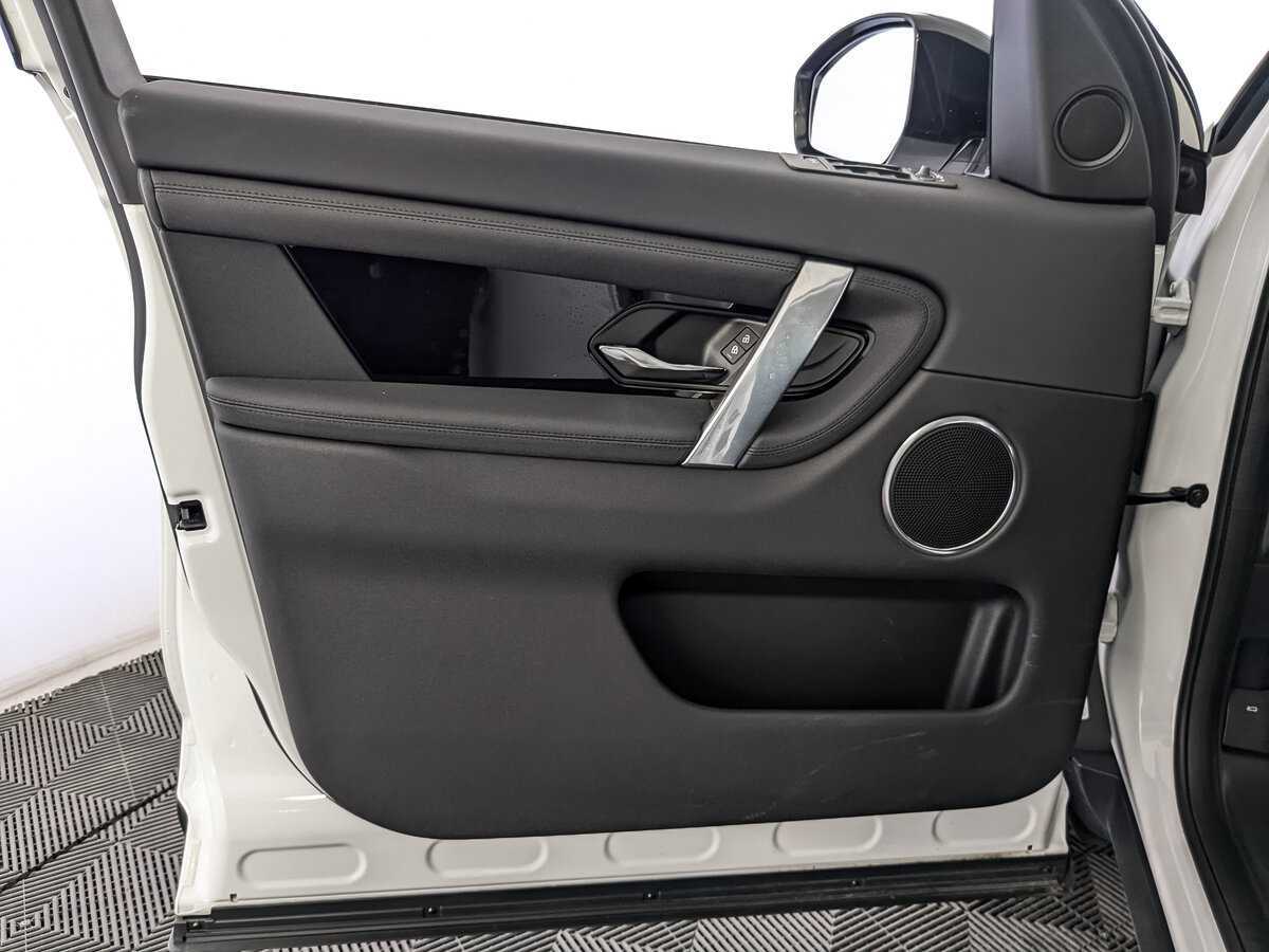 Купить Land Rover Discovery Sport, 2022, 14 572 км, фото №15