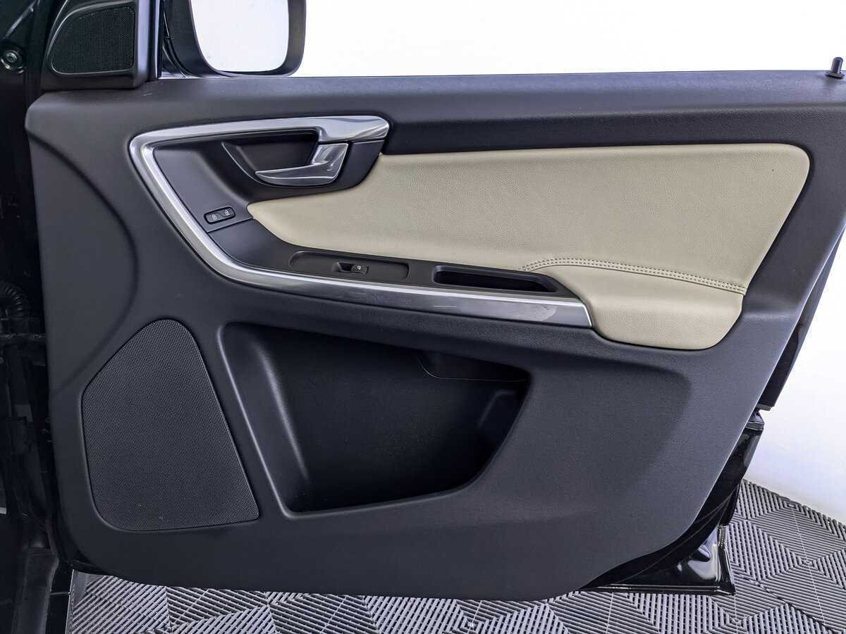 Купить Volvo XC60, 2017, 133 572 км, фото №21