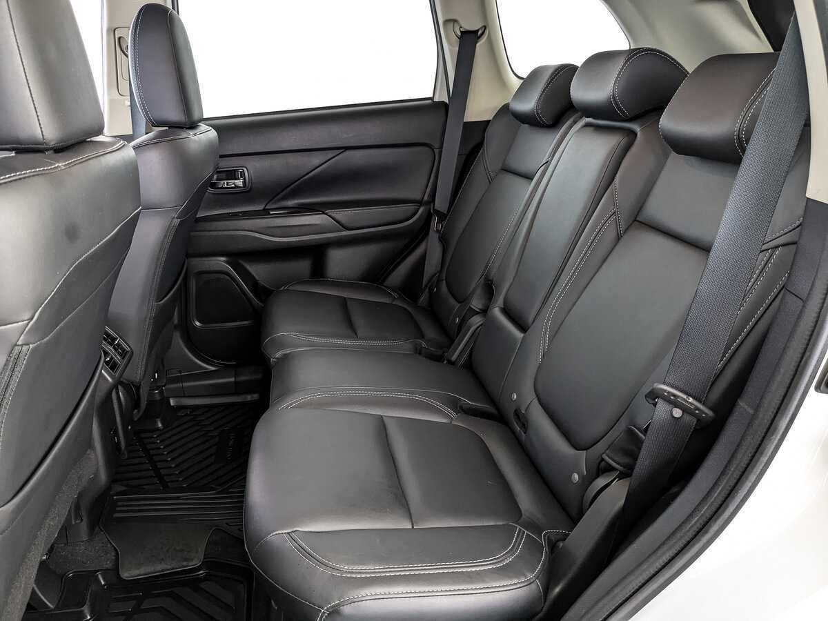 Купить Mitsubishi Outlander, 2021, 98 197 км, фото №14