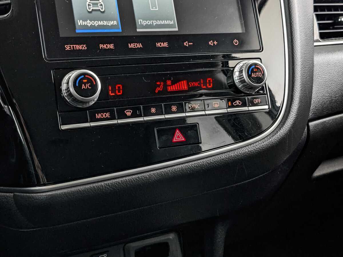 Купить Mitsubishi Outlander, 2021, 98 197 км, фото №21