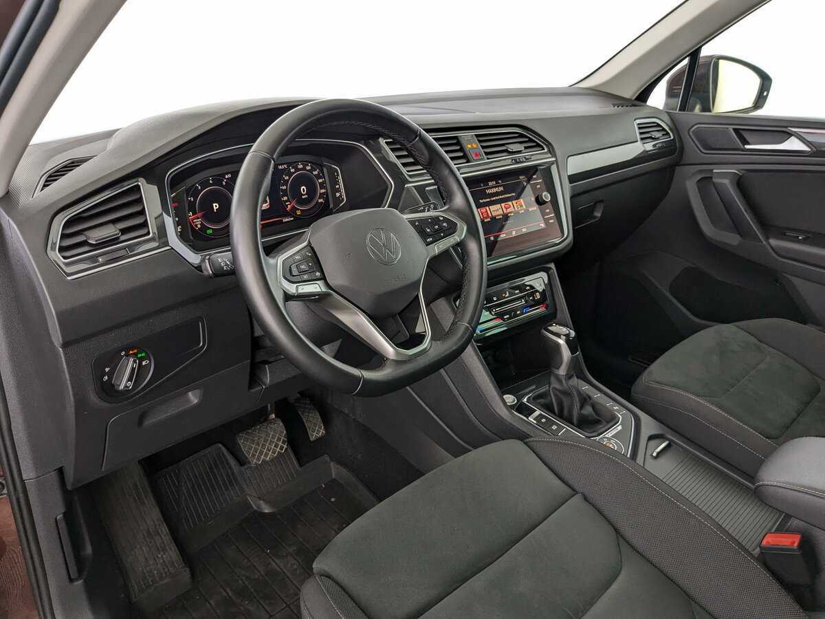Купить Volkswagen Tiguan, 2021, 56 856 км, фото №11