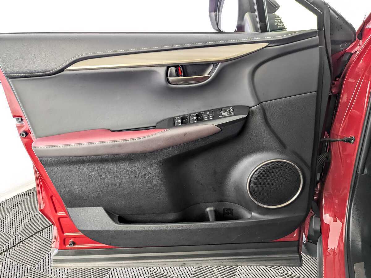 Купить Lexus NX 200, 2019, 76 535 км, фото №15