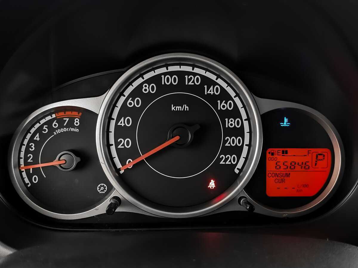 Купить Mazda 2, 2013, 65 838 км, фото №11