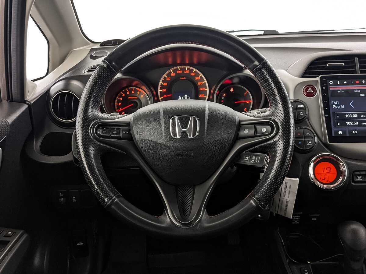 Купить Honda Jazz, 2011, 105 929 км, фото №17