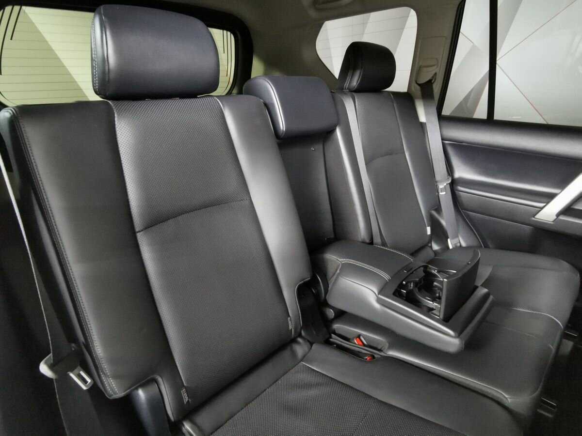 Купить Toyota Land Cruiser Prado, 2020, 102 490 км, фото №13