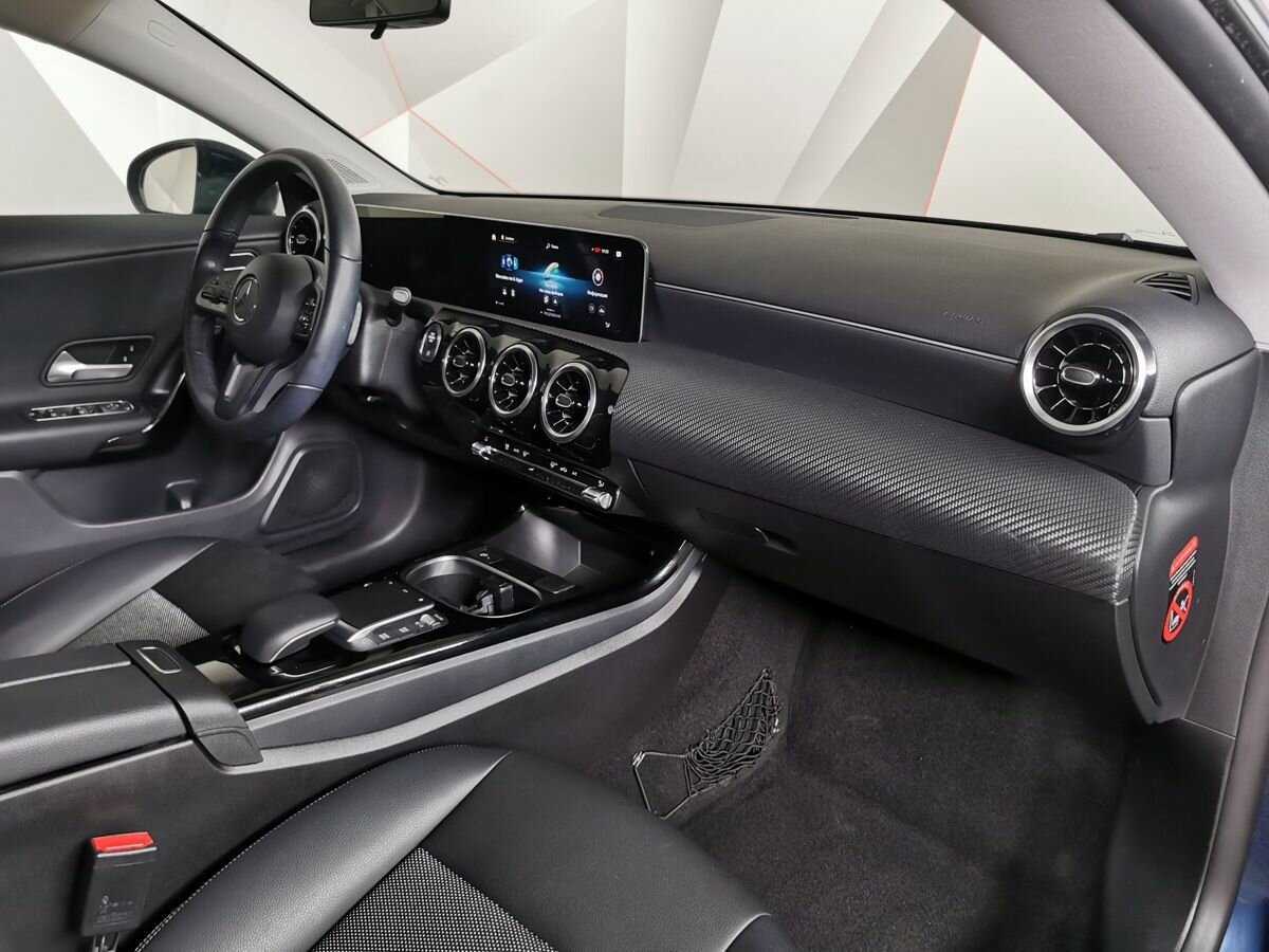 Купить Mercedes-Benz CLA 200, 2020, 31 927 км, фото №9