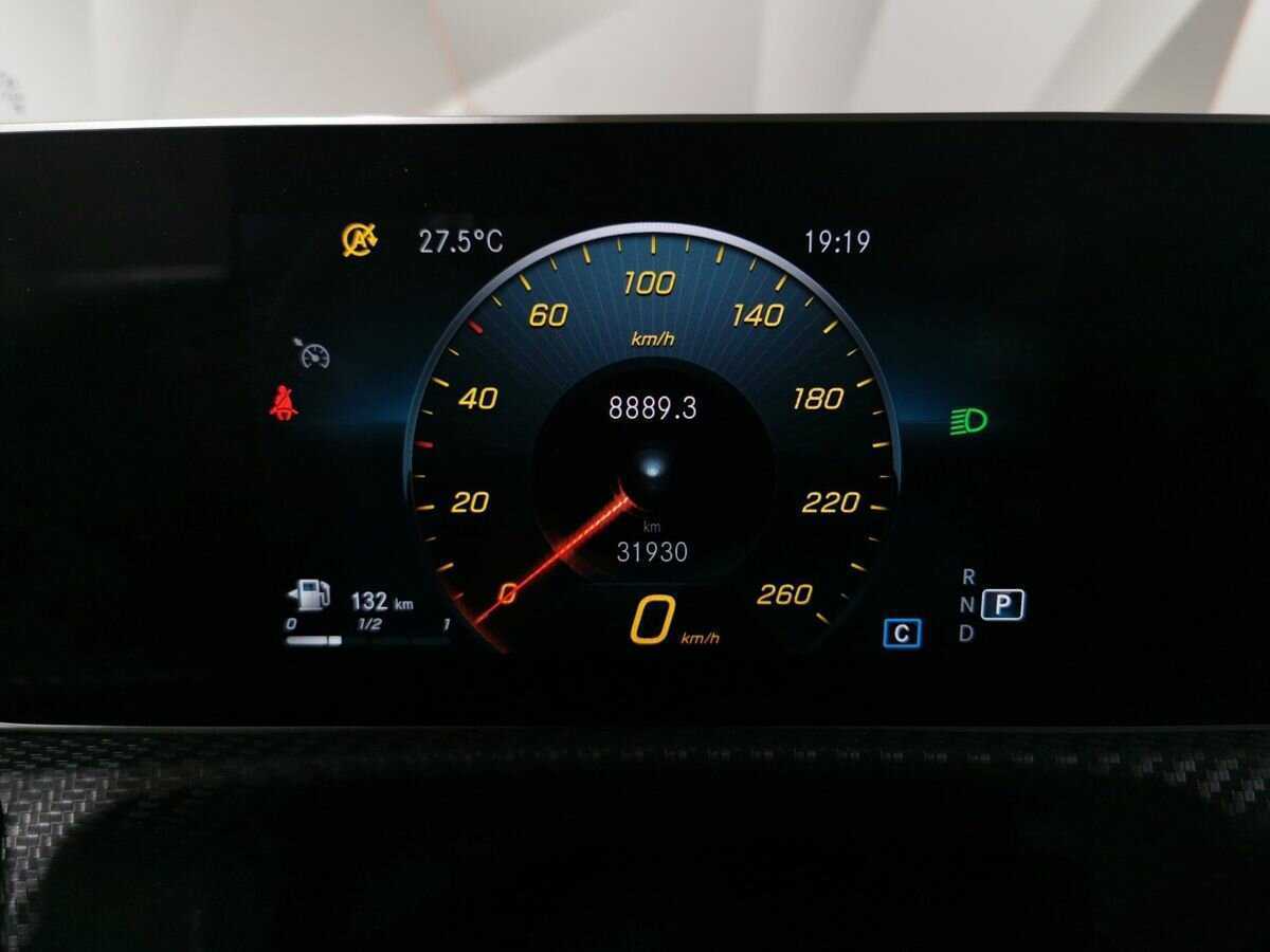 Купить Mercedes-Benz CLA 200, 2020, 31 927 км, фото №14