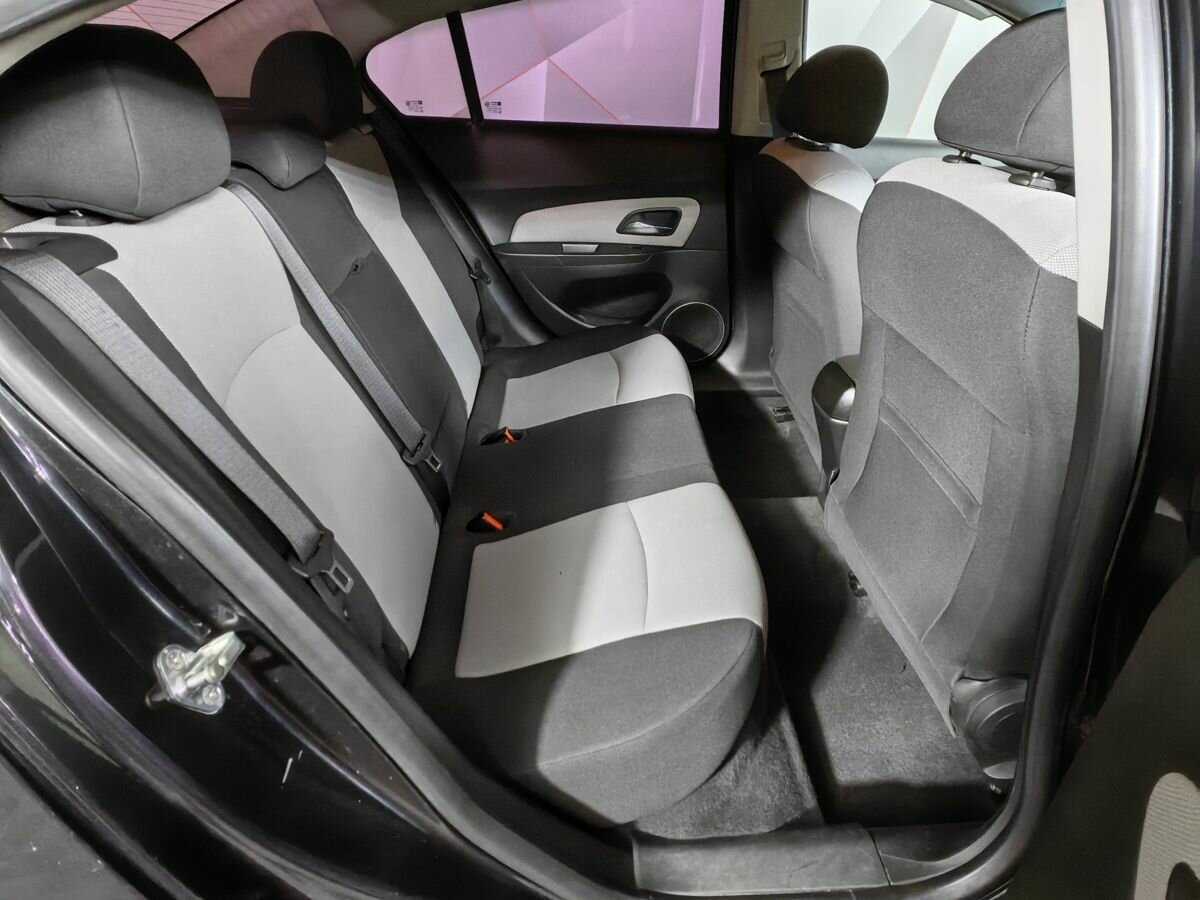Купить Chevrolet Cruze, 2011, 191 376 км, фото №12