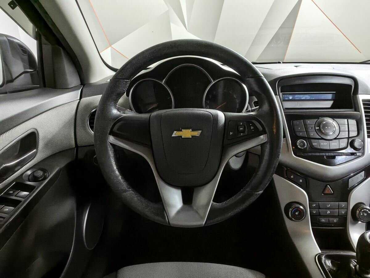 Купить Chevrolet Cruze, 2011, 191 376 км, фото №15
