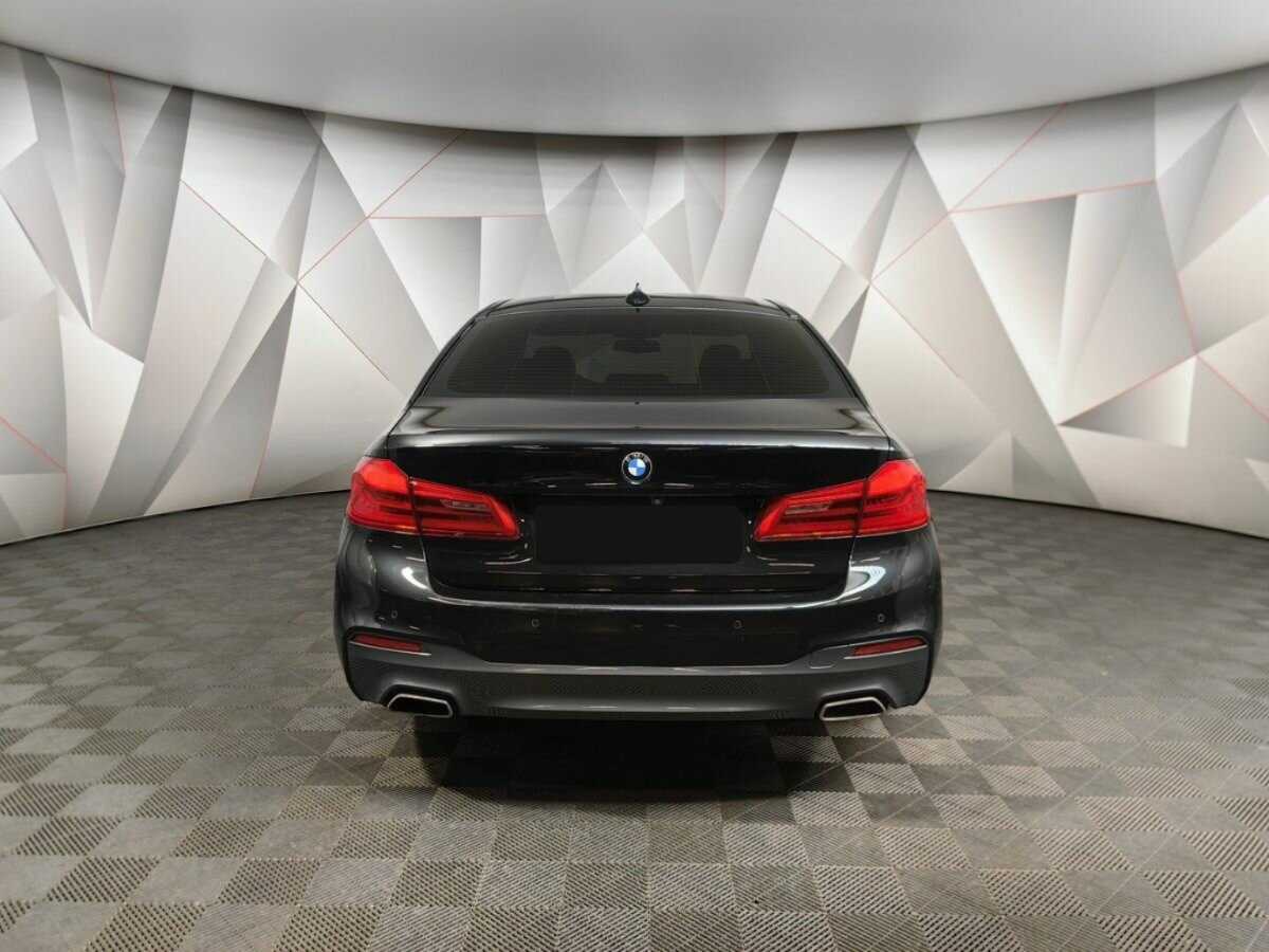 Купить BMW 5 серии 530i xDrive, 2018, 103 071 км, фото №8