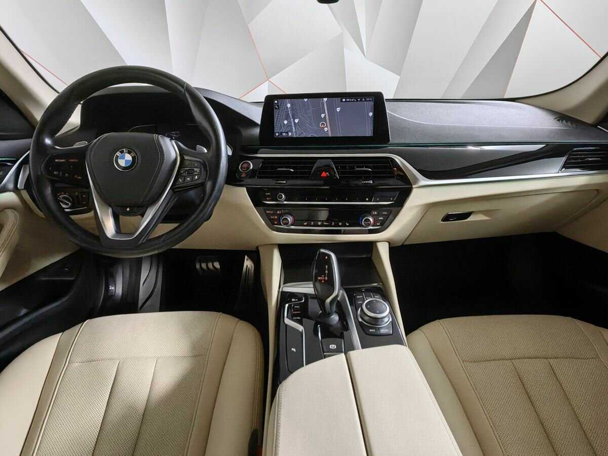 Купить BMW 5 серии 520d, 2020, 56 723 км, фото №10