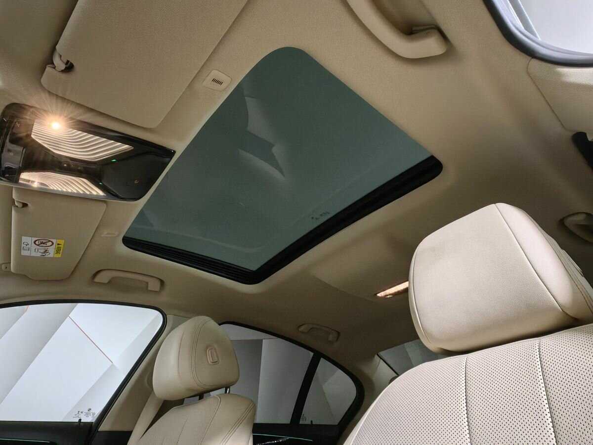 Купить BMW 5 серии 520d, 2020, 56 723 км, фото №18