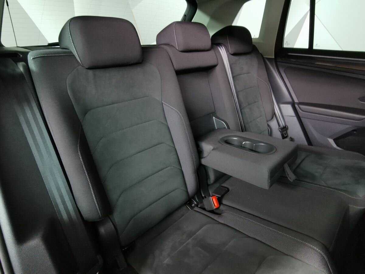 Купить Volkswagen Tiguan, 2018, 65 216 км, фото №13