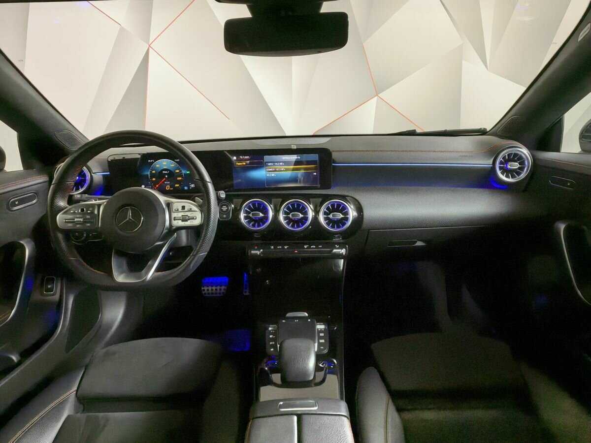 Купить Mercedes-Benz CLA 200, 2020, 59 261 км, фото №10