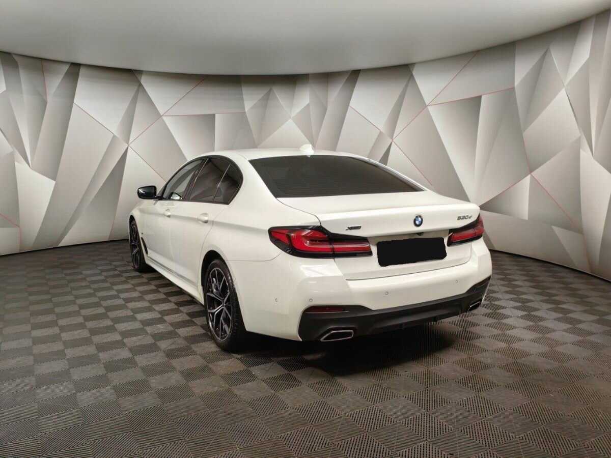 Купить BMW 5 серии 530d xDrive, 2020, 65 756 км, фото №4