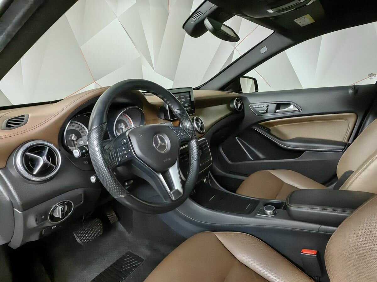 Купить Mercedes-Benz GLA 250, 2014, 85 027 км, фото №14