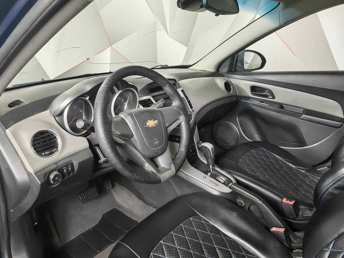 Купить Chevrolet Cruze, 2011, 358 320 км, фото №14