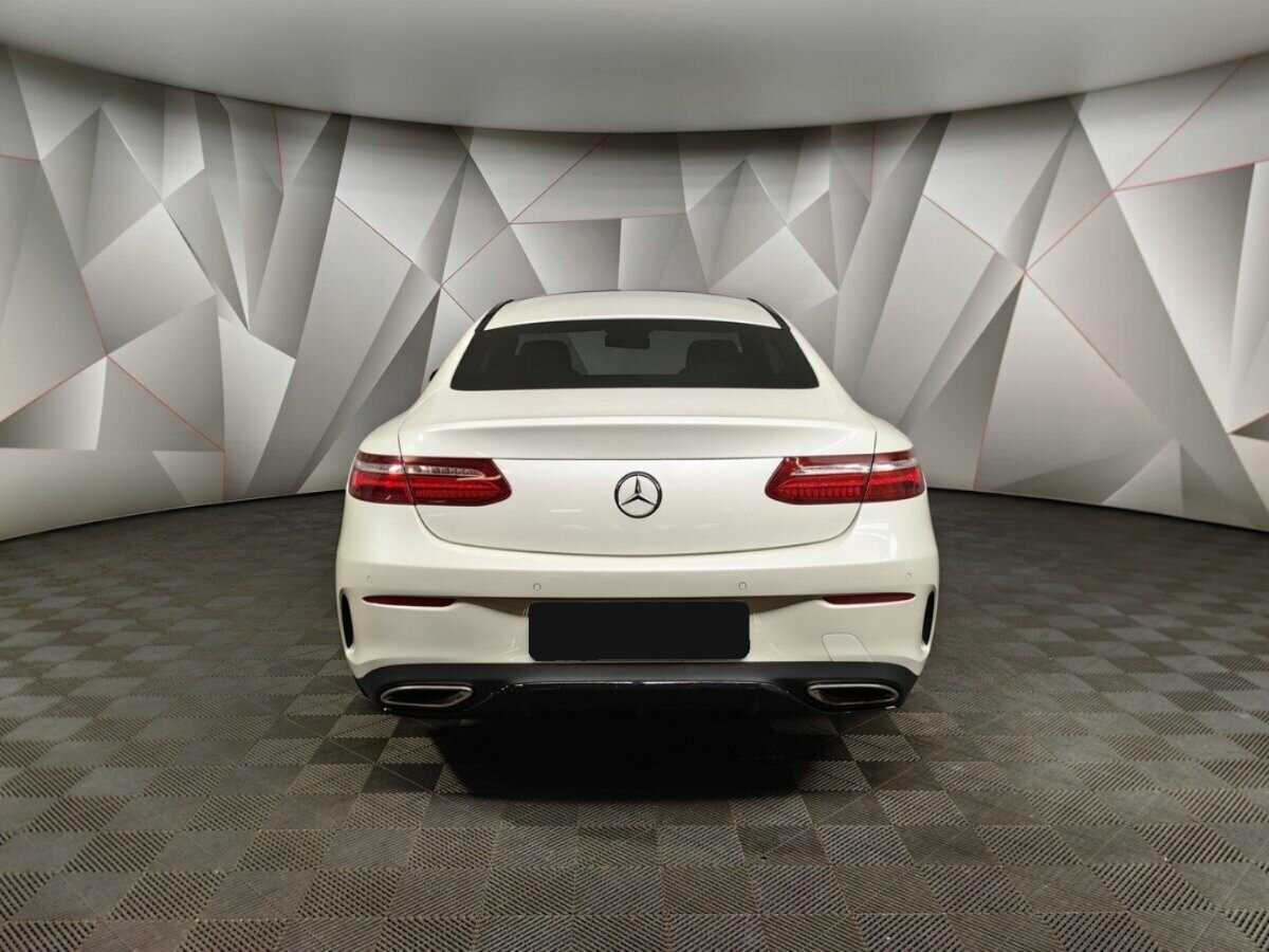 Купить Mercedes-Benz E-Класс 200, 2017, 90 675 км, фото №8