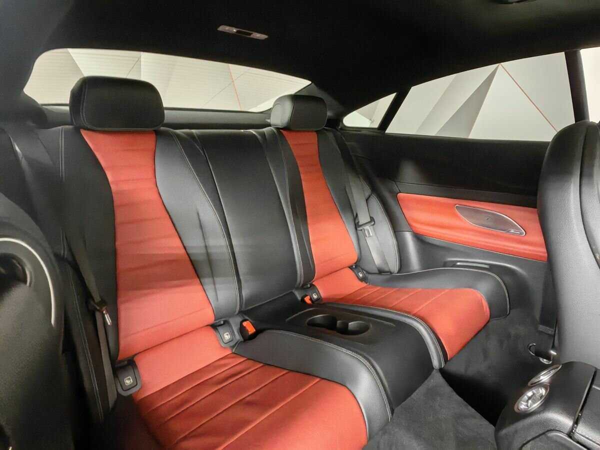 Купить Mercedes-Benz E-Класс 200, 2017, 90 675 км, фото №10