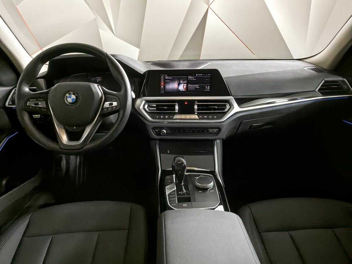 Купить BMW 3 серии 318i, 2021, 25 823 км, фото №9