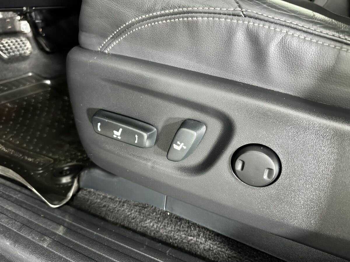 Купить Toyota Land Cruiser Prado, 2017, 41 526 км, фото №18