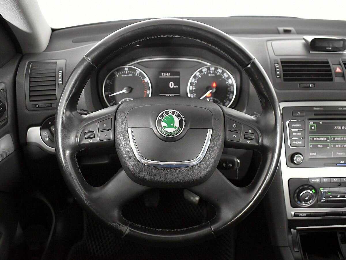Купить Skoda Octavia, 2010, 129 632 км, фото №11