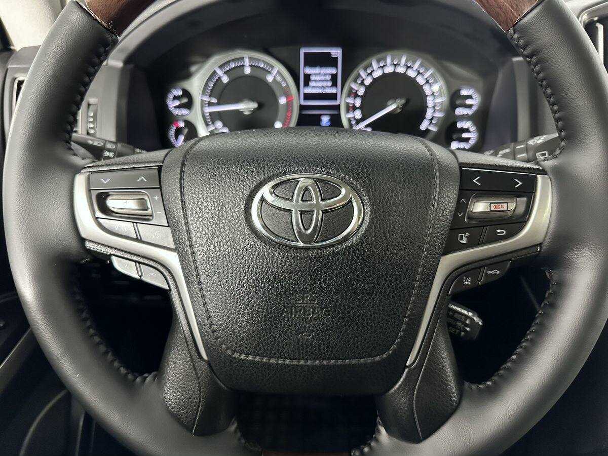Купить Toyota Land Cruiser, 2017, 182 802 км, фото №11
