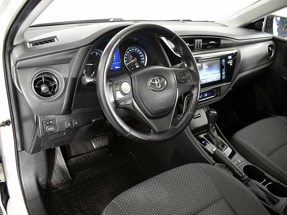 Купить Toyota Corolla, 2017, 89 854 км, фото №7