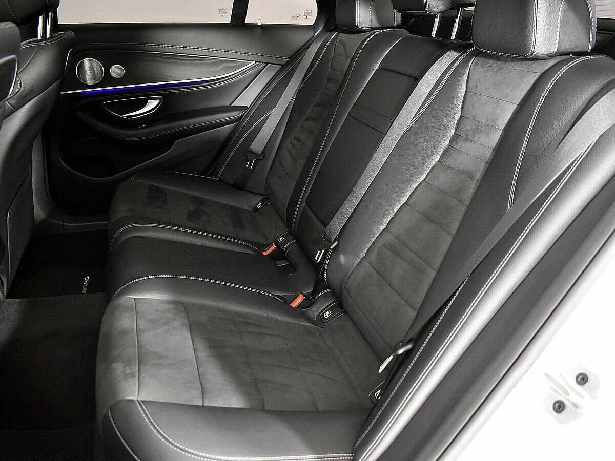 Купить Mercedes-Benz E-Класс 400 d, 2018, 136 170 км, фото №9