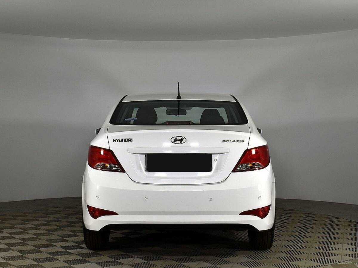 Купить Hyundai Solaris, 2014, 98 668 км, фото №4