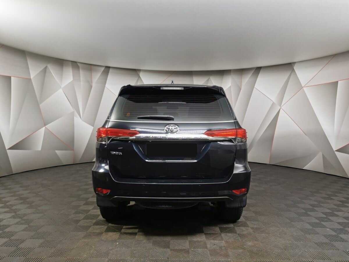 Купить Toyota Fortuner, 2019, 46 083 км, фото №8