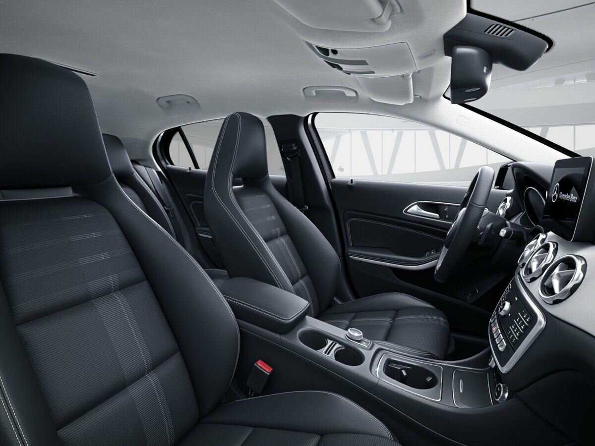 Купить Mercedes-Benz GLA 200, 2019, 46 464 км, фото №9