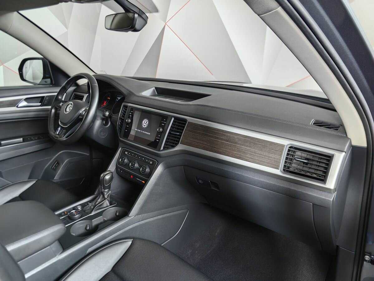 Купить Volkswagen Teramont, 2019, 97 880 км, фото №9