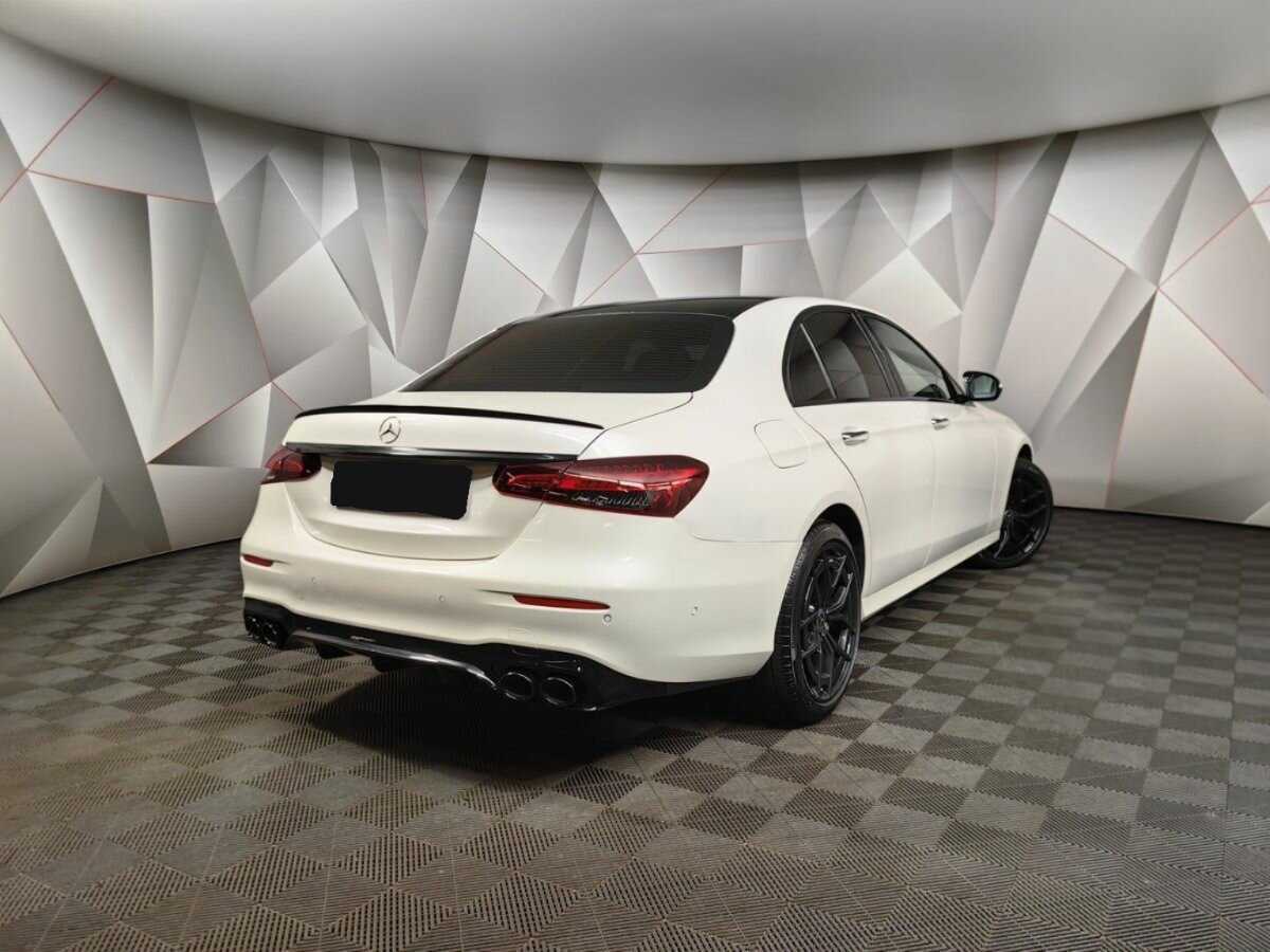 Mercedes-Benz E-Класс