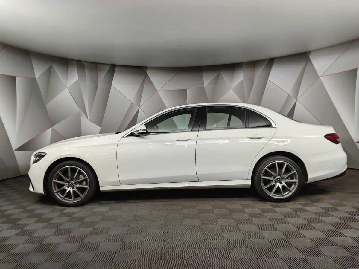 Купить Mercedes-Benz E-Класс 200, 2022, 56 599 км, фото №5