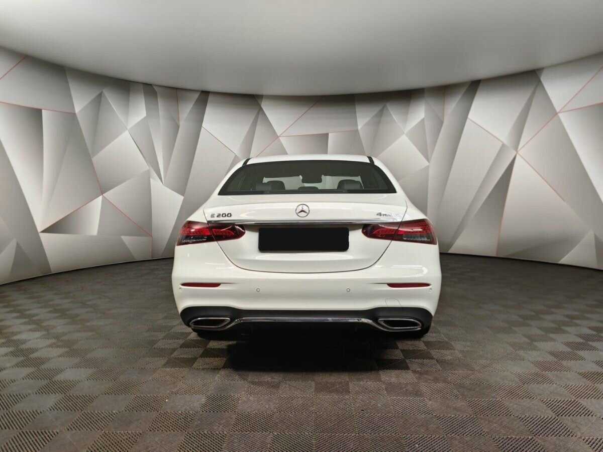 Купить Mercedes-Benz E-Класс 200, 2022, 56 599 км, фото №8